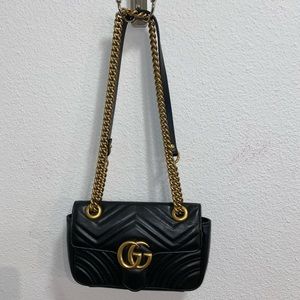 GG Marmont Mini Matelassé Shoulder Bag